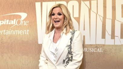 Trisha Yearwood Started Writing and Couldn’t Stop: “It’s Been a Crazy Year”