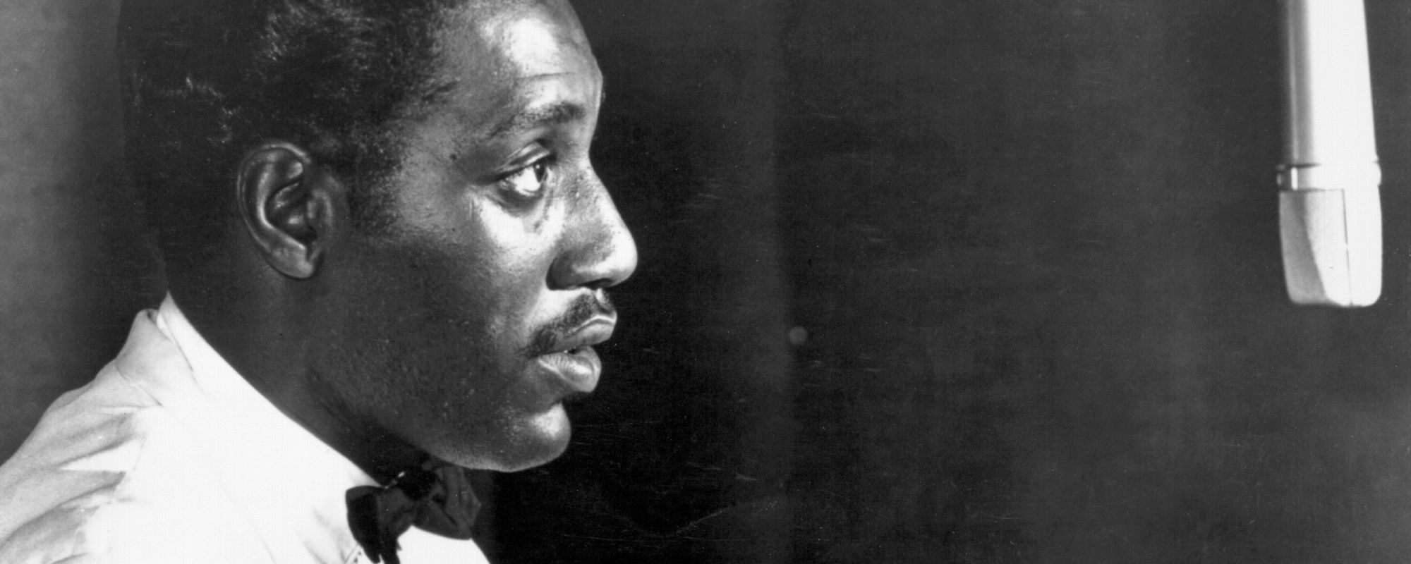 On This Day in 1967, a Tragic Plane Crash Took the Life of This Iconic Musician Weeks Before His First No. 1 Single