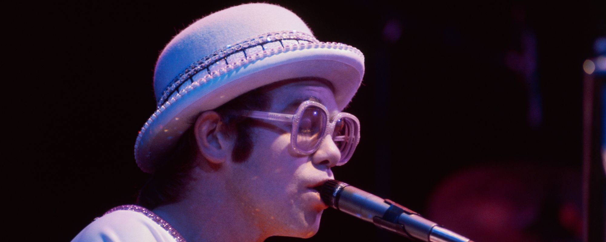 On This Day in 1975, Elton John Kicked off a Two-Week Run at No. 1 With This Beatles Cover (Featuring an Undercover Beatle)