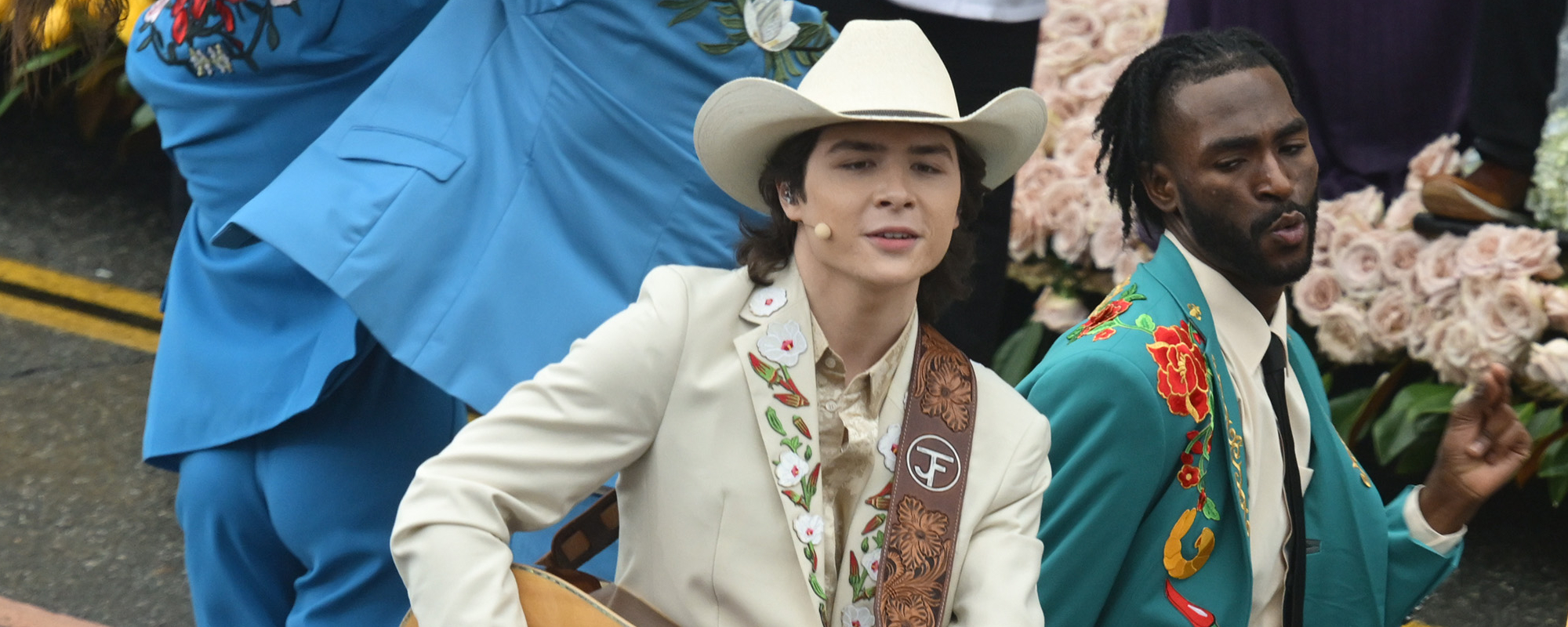 ‘American Idol’ Finalist Honors Hank Williams With Rocking Rose Parade Performance of “Jambalaya (On the Bayou)”