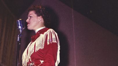 On This Day in 1962, Patsy Cline Released the Yearning Follow-up to Her Signature Song “Crazy”