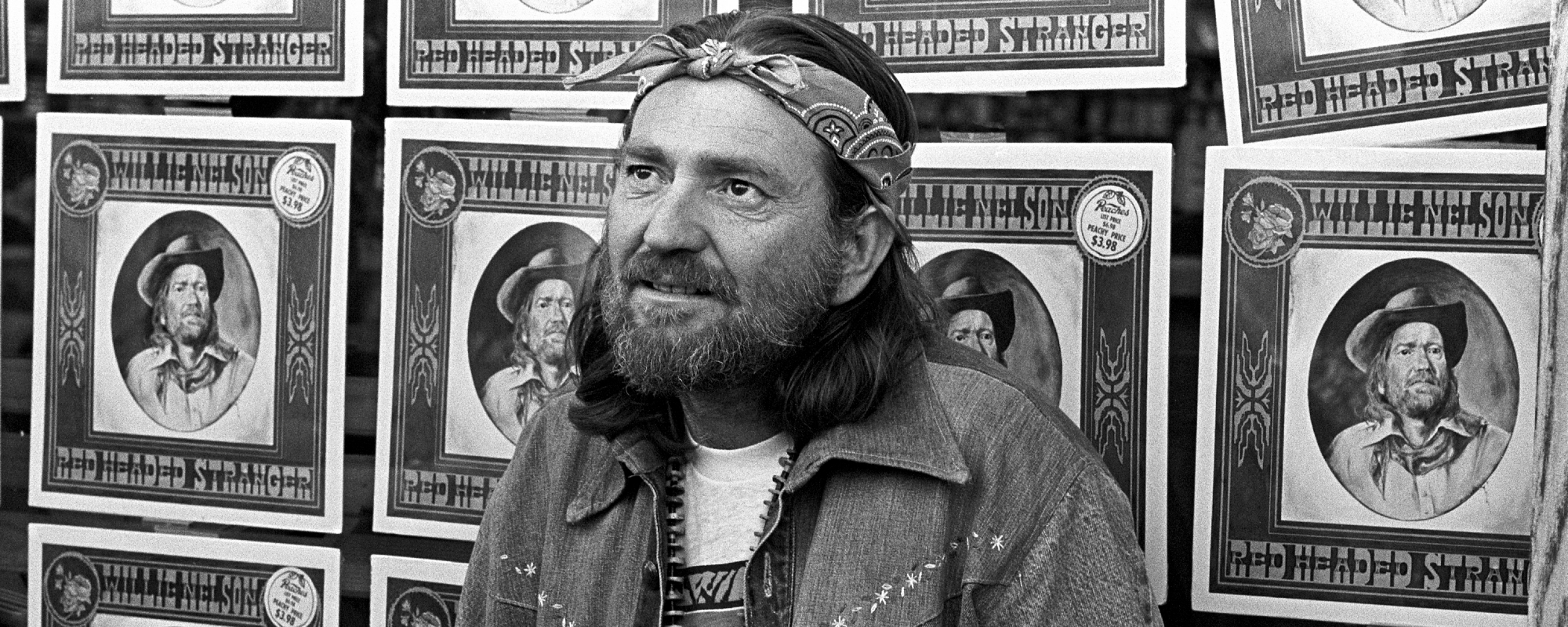 “Is It Ok To Cry Every Time I Hear This Song?”: This Emotional Willie Nelson Performance From 1976 “Brings Back Memories of the Only Girl I Ever Loved”