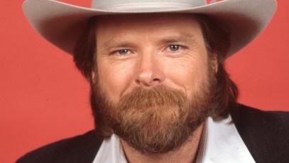 These 3 Tragic Country Songs Were All Released in 1986