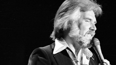 3 Country Songs From 1978 That Could Still Be Played on Country Radio Today