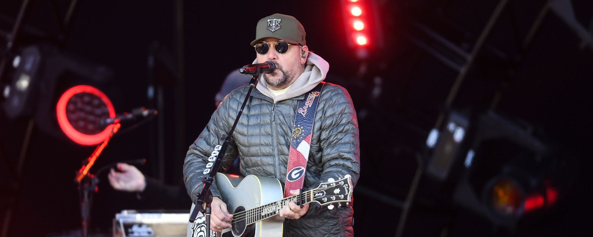 Jason Aldean Just Joined an Elite Club With His Latest Country Airplay No. 1