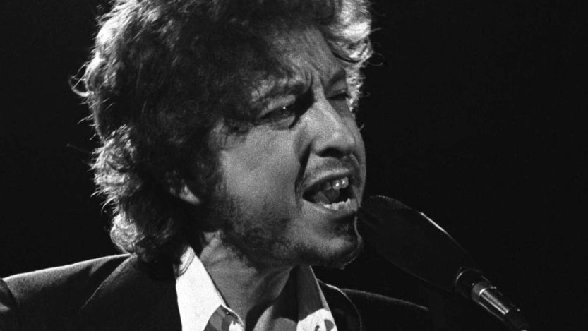 How Bob Dylan Created One of His Best Songs Amid Crazy Scrutiny