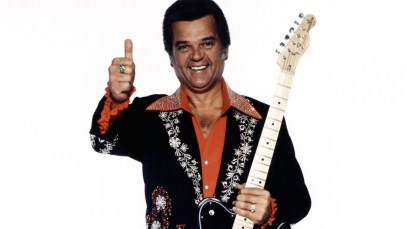 Everyone Should Know These 3 Classic Conway Twitty Hits