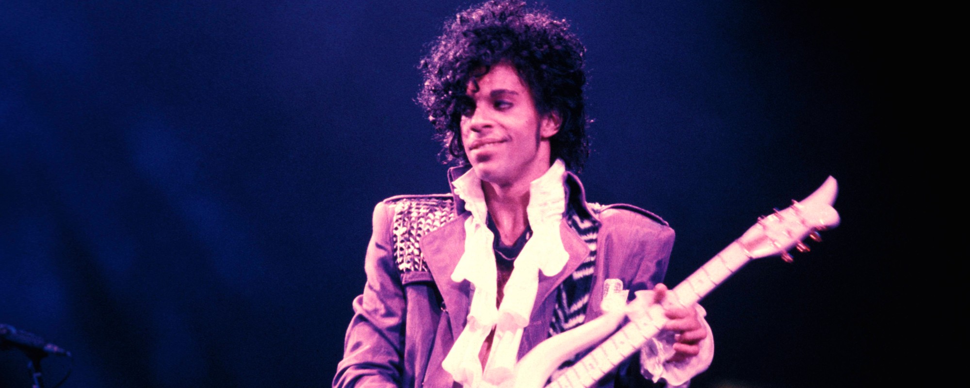Everyone Should Know These 4 Prince Songs, Which Are Absolutely Genius