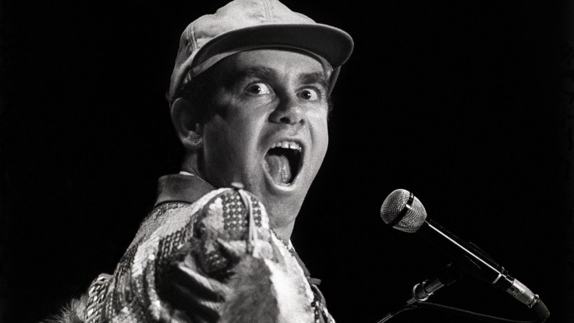 ROTTERDAM, NETHERLANDS - MAY 8: Elton John performs on stage at Ahoy on 8th May 1982 in Rotterdam, Netherlands. (Photo by Rob Verhorst/Redferns)