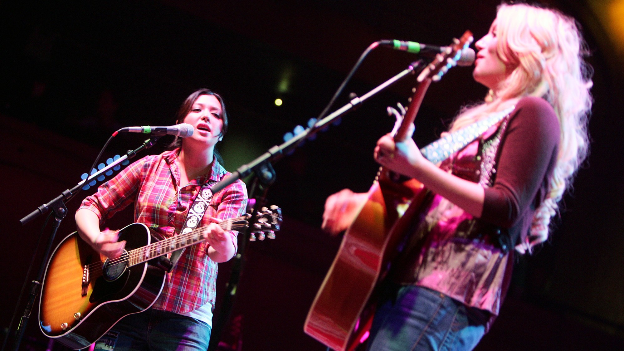 4 Country Songs Every 2000s Kid Knew by Heart (But Somehow Forgot)