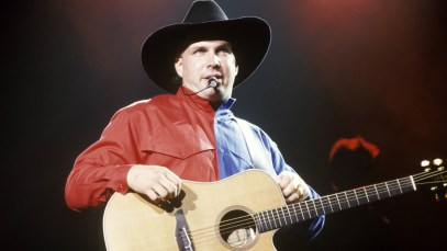 UNSPECIFIED - JANUARY 01: Photo of Garth BROOKS (Photo by Bob King/Redferns)