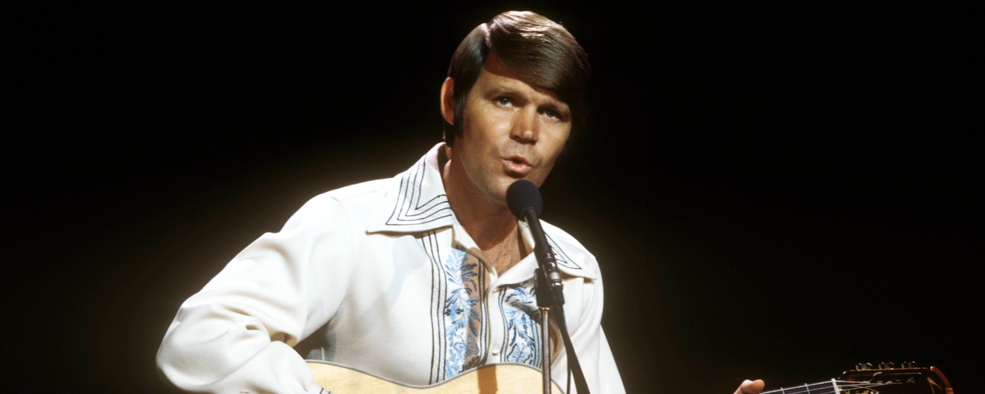 3 Classic Rock Songs From the 1960s With Visually Stunning Lyrics
